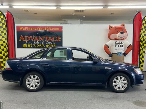 2009 Ford Taurus ***LOW MILES***