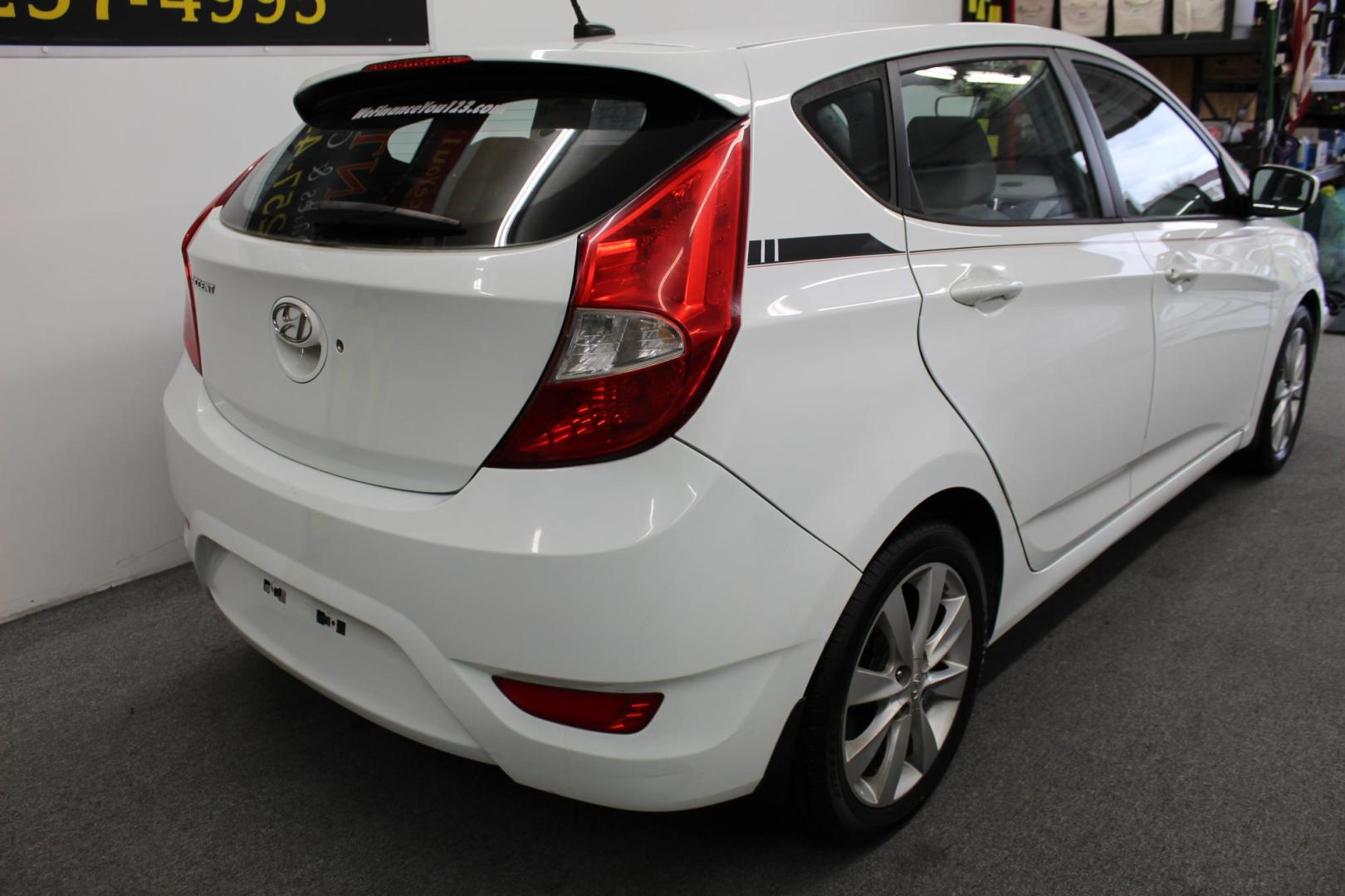 2012 WHITE /GRAY Hyundai Accent (KMHCU5AEXCU) , located at 533 S West End Blvd., Quakertown, PA, 18951, (877) 257-4995, 40.343994, -75.303604 - INCLUDED IN THE SALE PRICE OF EVERY VEHICLE: 48 Hour Money Back Guarantee 6 Month - 6,000 Mile Warranty Brand New PA State Inspection & Emission $10 Oil Changes for the Life of the Loan Complete CARFAX - Photo#3