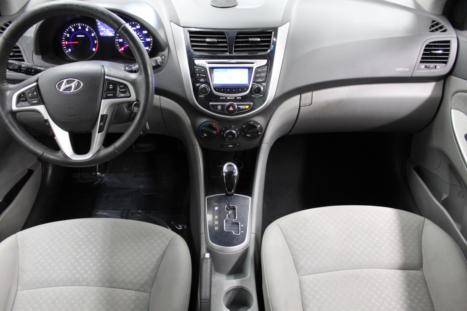 2012 WHITE /GRAY Hyundai Accent (KMHCU5AEXCU) , located at 533 S West End Blvd., Quakertown, PA, 18951, (877) 257-4995, 40.343994, -75.303604 - INCLUDED IN THE SALE PRICE OF EVERY VEHICLE: 48 Hour Money Back Guarantee 6 Month - 6,000 Mile Warranty Brand New PA State Inspection & Emission $10 Oil Changes for the Life of the Loan Complete CARFAX - Photo#6