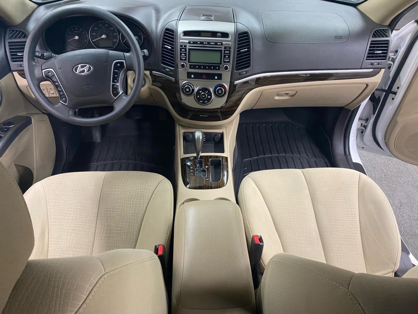 2011 White /Tan Hyundai Santa Fe (5XYZGDAG4BG) , located at 533 S West End Blvd., Quakertown, PA, 18951, (877) 257-4995, 40.343994, -75.303604 - INCLUDED IN THE SALE PRICE OF EVERY VEHICLE: 48 Hour Money Back Guarantee 6 Month - 6,000 Mile Warranty Brand New PA State Inspection & Emission $10 Oil Changes for the Life of the Loan Complete CARFAX - Photo#4