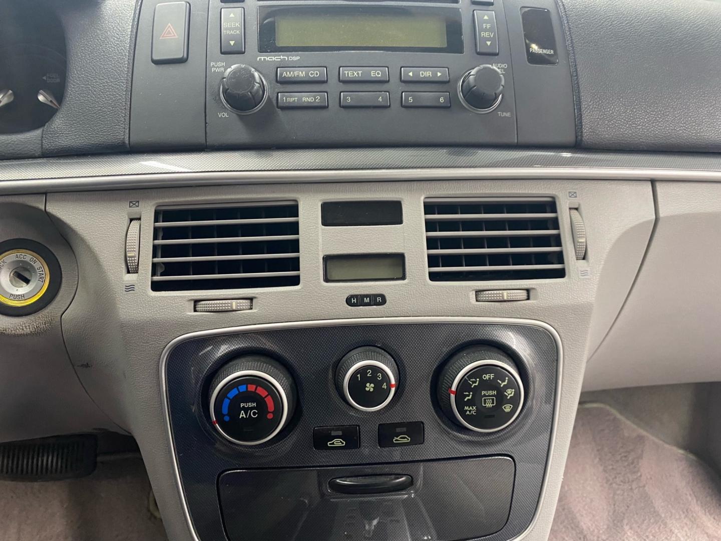 2006 BLACK /Tan Hyundai Sonata (5NPEU46F96H) , located at 533 S West End Blvd., Quakertown, PA, 18951, (877) 257-4995, 40.343994, -75.303604 - INCLUDED IN THE SALE PRICE OF EVERY VEHICLE: 48 Hour Money Back Guarantee 6 Month - 6,000 Mile Warranty Brand New PA State Inspection & Emission $10 Oil Changes for the Life of the Loan Complete CARFAX - Photo#7