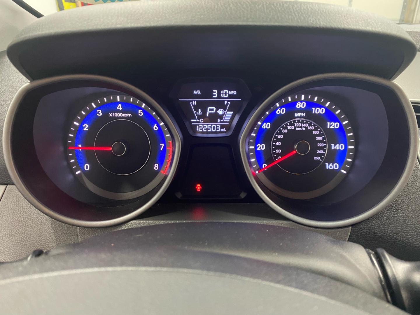 2016 SILVER /Gray Hyundai Elantra (KMHDH4AE6GU) , located at 533 S West End Blvd., Quakertown, PA, 18951, (877) 257-4995, 40.343994, -75.303604 - INCLUDED IN THE SALE PRICE OF EVERY VEHICLE: 48 Hour Money Back Guarantee 6 Month - 6,000 Mile Warranty Brand New PA State Inspection & Emission $10 Oil Changes for the Life of the Loan Complete CARFAX - Photo#8