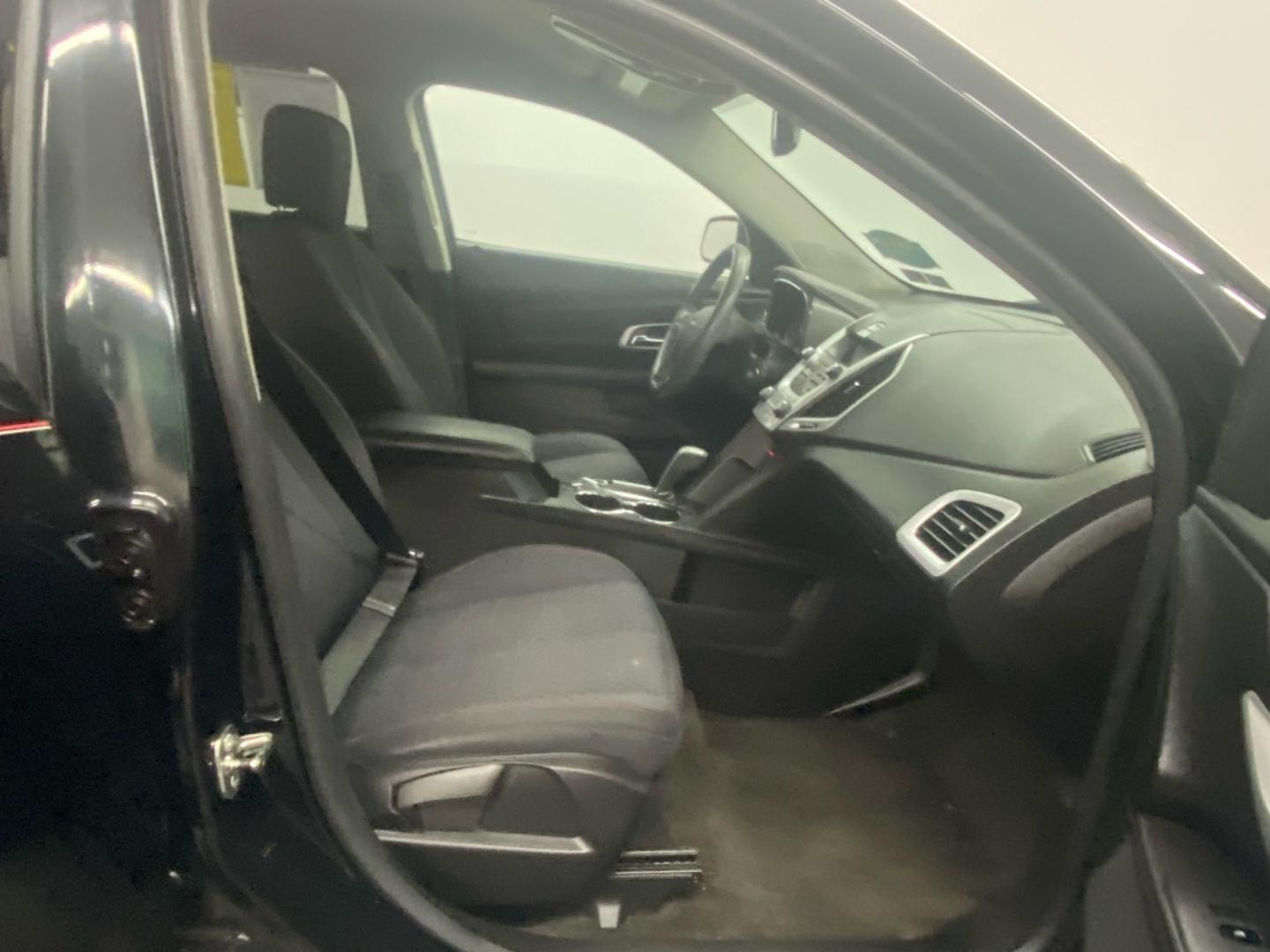 2011 BLACK /GRAY GMC Terrain SLE1 AWD (2CTFLREC2B6) with an 2.4L L4 DOHC 16V engine, 6-Speed Automatic transmission, located at 533 S West End Blvd., Quakertown, PA, 18951, (877) 257-4995, 40.343994, -75.303604 - INCLUDED IN THE SALE PRICE OF EVERY VEHICLE: 48 Hour Money Back Guarantee 6 Month - 6,000 Mile Warranty Brand New PA State Inspection & Emission $10 Oil Changes for the Life of the Loan Complete CARFAX - Photo#5