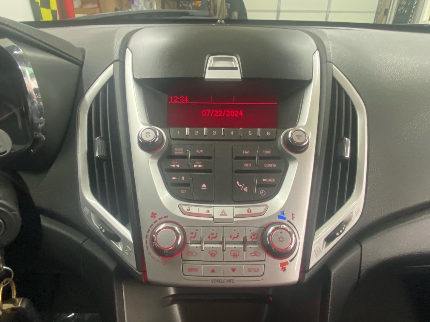 2011 BLACK /GRAY GMC Terrain SLE1 AWD (2CTFLREC2B6) with an 2.4L L4 DOHC 16V engine, 6-Speed Automatic transmission, located at 533 S West End Blvd., Quakertown, PA, 18951, (877) 257-4995, 40.343994, -75.303604 - INCLUDED IN THE SALE PRICE OF EVERY VEHICLE: 48 Hour Money Back Guarantee 6 Month - 6,000 Mile Warranty Brand New PA State Inspection & Emission $10 Oil Changes for the Life of the Loan Complete CARFAX - Photo#7