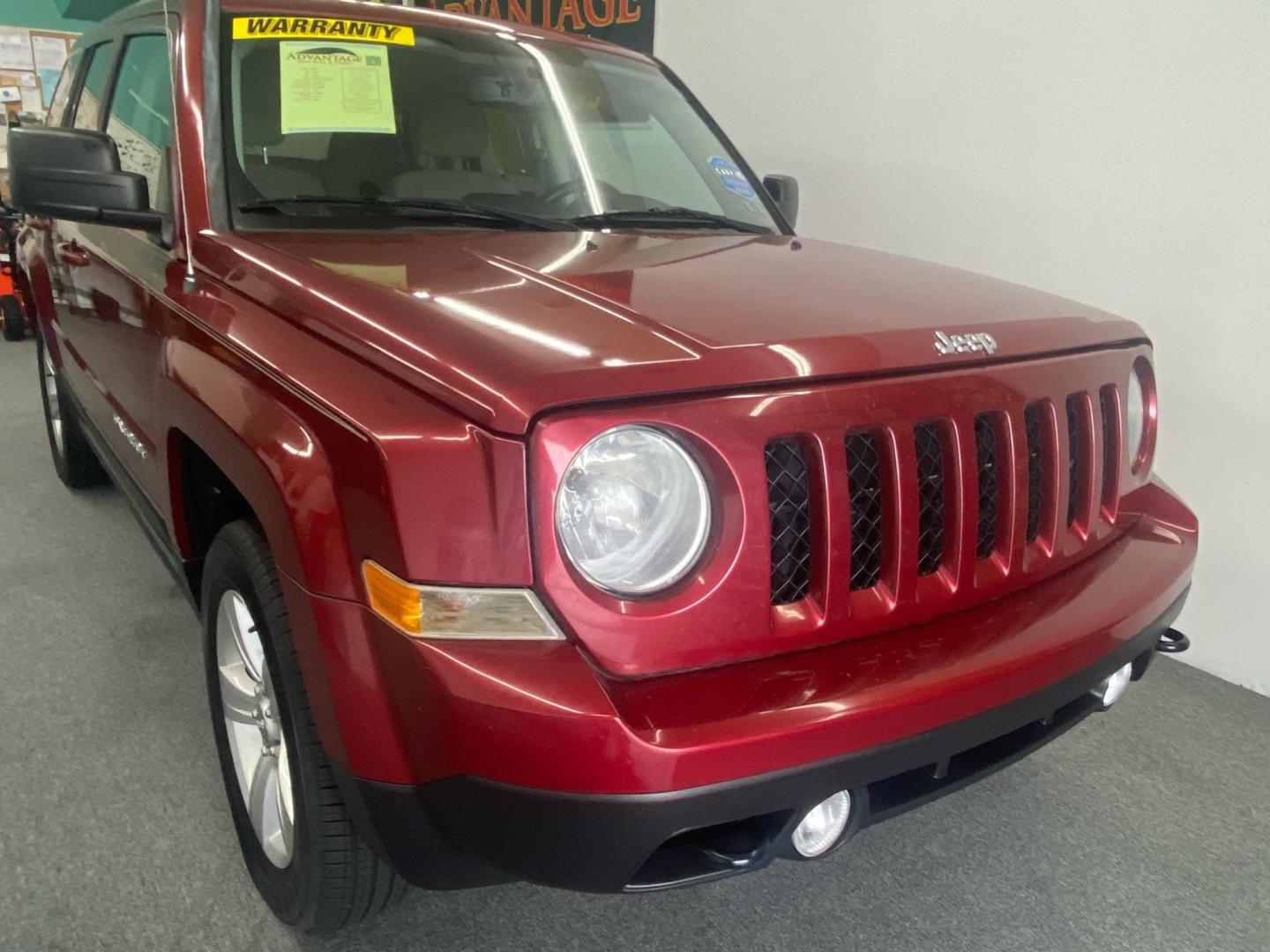 2013 RED /Tan Jeep Patriot Latitude 4WD (1C4NJRFB1DD) with an 2.4L L4 DOHC 16V engine, located at 533 S West End Blvd., Quakertown, PA, 18951, (877) 257-4995, 40.343994, -75.303604 - INCLUDED IN THE SALE PRICE OF EVERY VEHICLE: 48 Hour Money Back Guarantee 6 Month - 6,000 Mile Warranty Brand New PA State Inspection & Emission $10 Oil Changes for the Life of the Loan Complete CARFAX - Photo#2