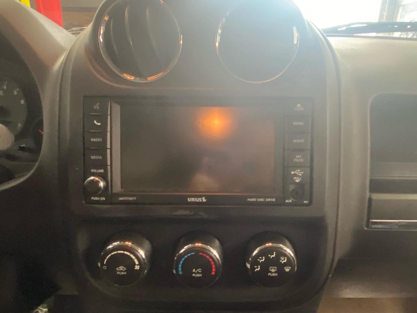 2013 RED /Tan Jeep Patriot Latitude 4WD (1C4NJRFB1DD) with an 2.4L L4 DOHC 16V engine, located at 533 S West End Blvd., Quakertown, PA, 18951, (877) 257-4995, 40.343994, -75.303604 - INCLUDED IN THE SALE PRICE OF EVERY VEHICLE: 48 Hour Money Back Guarantee 6 Month - 6,000 Mile Warranty Brand New PA State Inspection & Emission $10 Oil Changes for the Life of the Loan Complete CARFAX - Photo#7