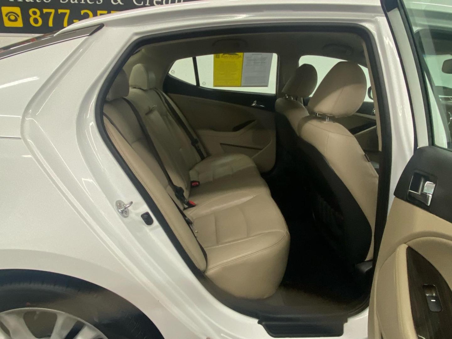 2013 White /Tan Kia Optima EX (5XXGN4A73DG) with an 2.4L L4 DOHC 16V engine, 6-Speed Automatic transmission, located at 533 S West End Blvd., Quakertown, PA, 18951, (877) 257-4995, 40.343994, -75.303604 - INCLUDED IN THE SALE PRICE OF EVERY VEHICLE: 48 Hour Money Back Guarantee 6 Month - 6,000 Mile Warranty Brand New PA State Inspection & Emission $10 Oil Changes for the Life of the Loan Complete CARFAX - Photo#4