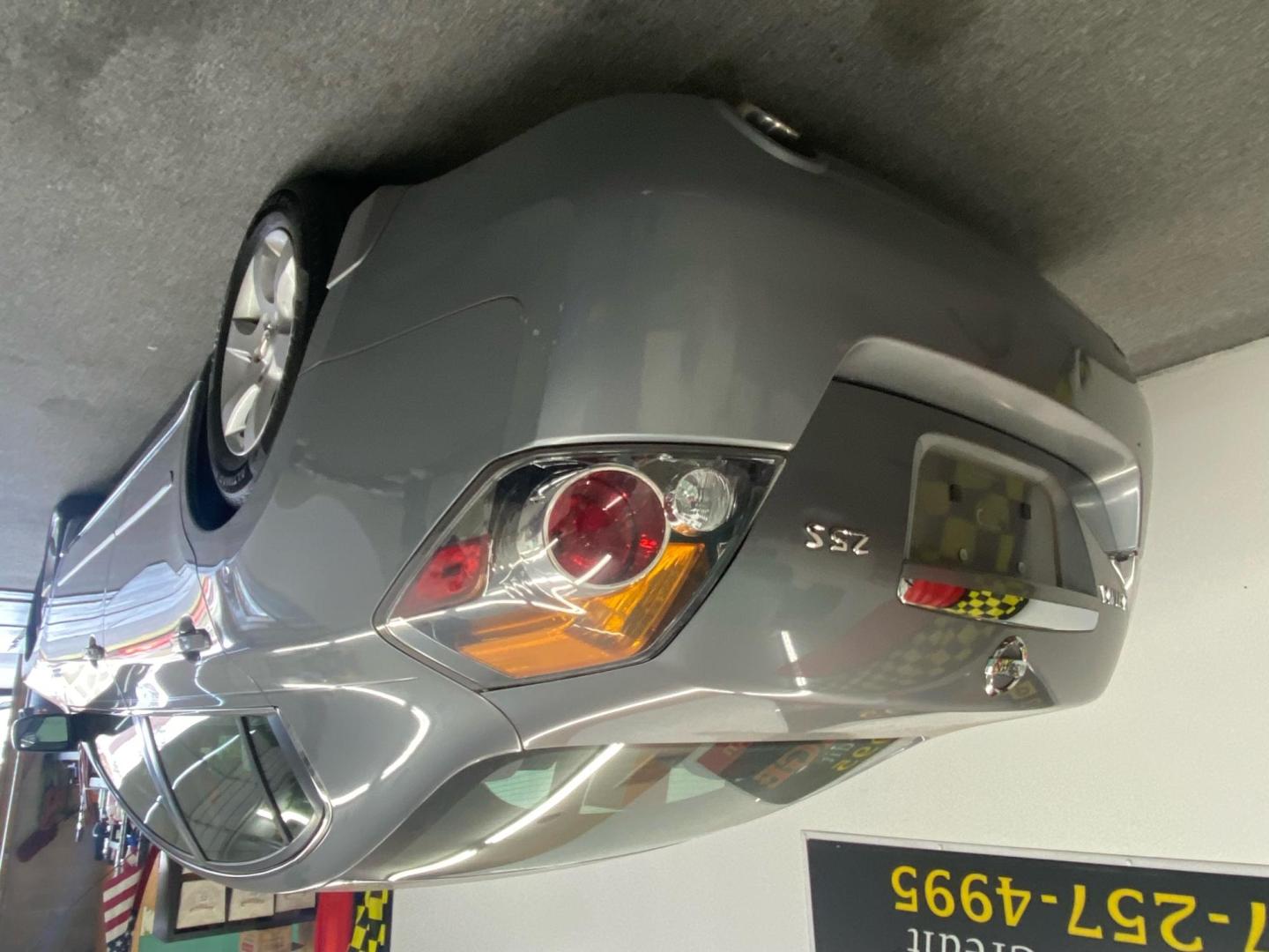 2008 GRAY /BLACK Nissan Altima 2.5 (1N4AL21E88N) with an 2.5L L4 DOHC 16V engine, 6-Speed Manual Overdrive transmission, located at 533 S West End Blvd., Quakertown, PA, 18951, (877) 257-4995, 40.343994, -75.303604 - INCLUDED IN THE SALE PRICE OF EVERY VEHICLE: 48 Hour Money Back Guarantee 6 Month - 6,000 Mile Warranty Brand New PA State Inspection & Emission $10 Oil Changes for the Life of the Loan Complete CARFAX - Photo#3