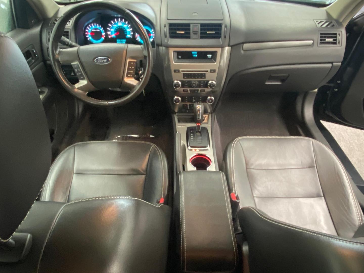 2010 BLACK /Black Ford Fusion SEL (3FAHP0JA6AR) with an 2.5L L4 DOHC 16V engine, located at 533 S West End Blvd., Quakertown, PA, 18951, (877) 257-4995, 40.343994, -75.303604 - INCLUDED IN THE SALE PRICE OF EVERY VEHICLE: 48 Hour Money Back Guarantee 6 Month - 6,000 Mile Warranty Brand New PA State Inspection & Emission $10 Oil Changes for the Life of the Loan Complete CARFAX - Photo#6
