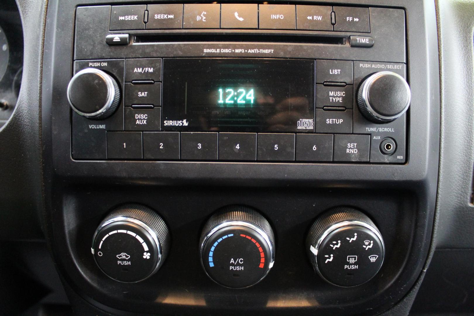 2012 BLACK /GRAY Jeep Compass Latitude 4WD (1C4NJDEB9CD) with an 2.4L L4 DOHC 16V engine, Continuously Variable Transmission transmission, located at 533 S West End Blvd., Quakertown, PA, 18951, (877) 257-4995, 40.343994, -75.303604 - INCLUDED IN THE SALE PRICE OF EVERY VEHICLE: 48 Hour Money Back Guarantee 6 Month - 6,000 Mile Warranty Brand New PA State Inspection & Emission $10 Oil Changes for the Life of the Loan Complete CARFAX - Photo#7