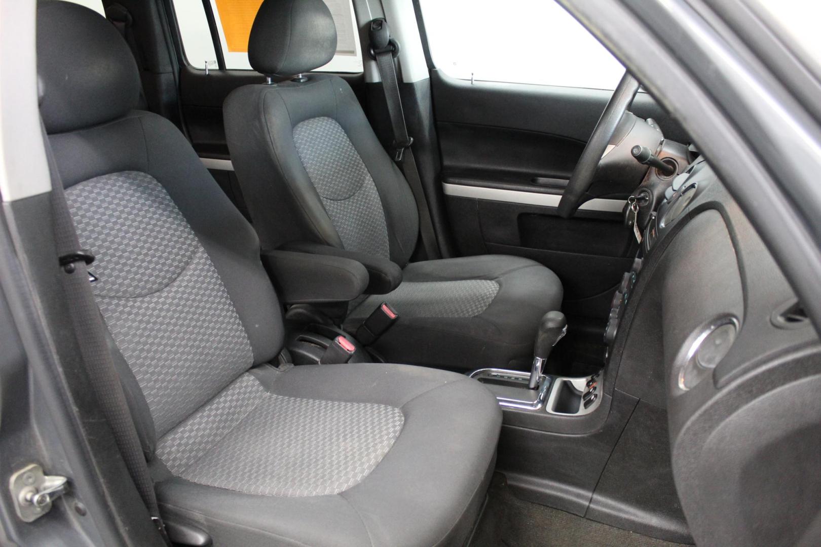 2008 Gray /Gray Chevrolet HHR LS (3GNDA13D58S) with an 2.2L L4 DOHC 16V engine, 4-Speed Automatic Overdrive transmission, located at 533 S West End Blvd., Quakertown, PA, 18951, (877) 257-4995, 40.343994, -75.303604 - INCLUDED IN THE SALE PRICE OF EVERY VEHICLE: 48 Hour Money Back Guarantee 6 Month - 6,000 Mile Warranty Brand New PA State Inspection & Emission $10 Oil Changes for the Life of the Loan Complete CARFAX - Photo#5
