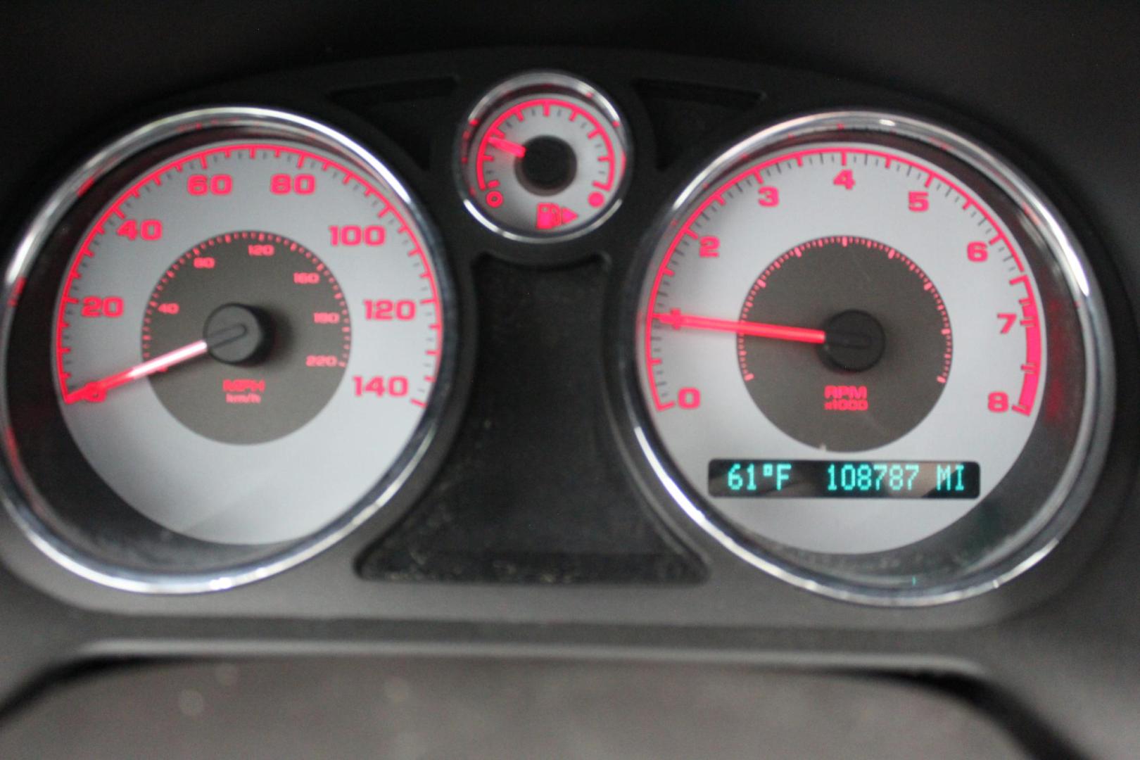 2009 SILVER /GRAY Pontiac G5 GT Coupe (1G2AS18H297) with an 2.4L L4 DOHC 16V engine, 5-Speed Manual Overdrive transmission, located at 533 S West End Blvd., Quakertown, PA, 18951, (877) 257-4995, 40.343994, -75.303604 - INCLUDED IN THE SALE PRICE OF EVERY VEHICLE: 48 Hour Money Back Guarantee 6 Month - 6,000 Mile Warranty Brand New PA State Inspection & Emission $10 Oil Changes for the Life of the Loan Complete CARFAX - Photo#8