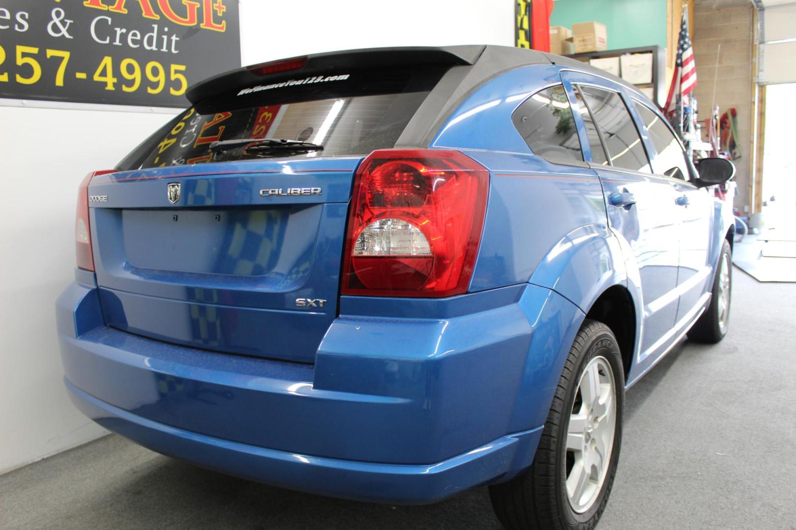 2009 Blue /GRAY Dodge Caliber SXT (1B3HB48A09D) with an 2.0L L4 DOHC 16V engine, located at 533 S West End Blvd., Quakertown, PA, 18951, (877) 257-4995, 40.343994, -75.303604 - INCLUDED IN THE SALE PRICE OF EVERY VEHICLE: 48 Hour Money Back Guarantee 6 Month - 6,000 Mile Warranty Brand New PA State Inspection & Emission $10 Oil Changes for the Life of the Loan Complete CARFAX - Photo#3
