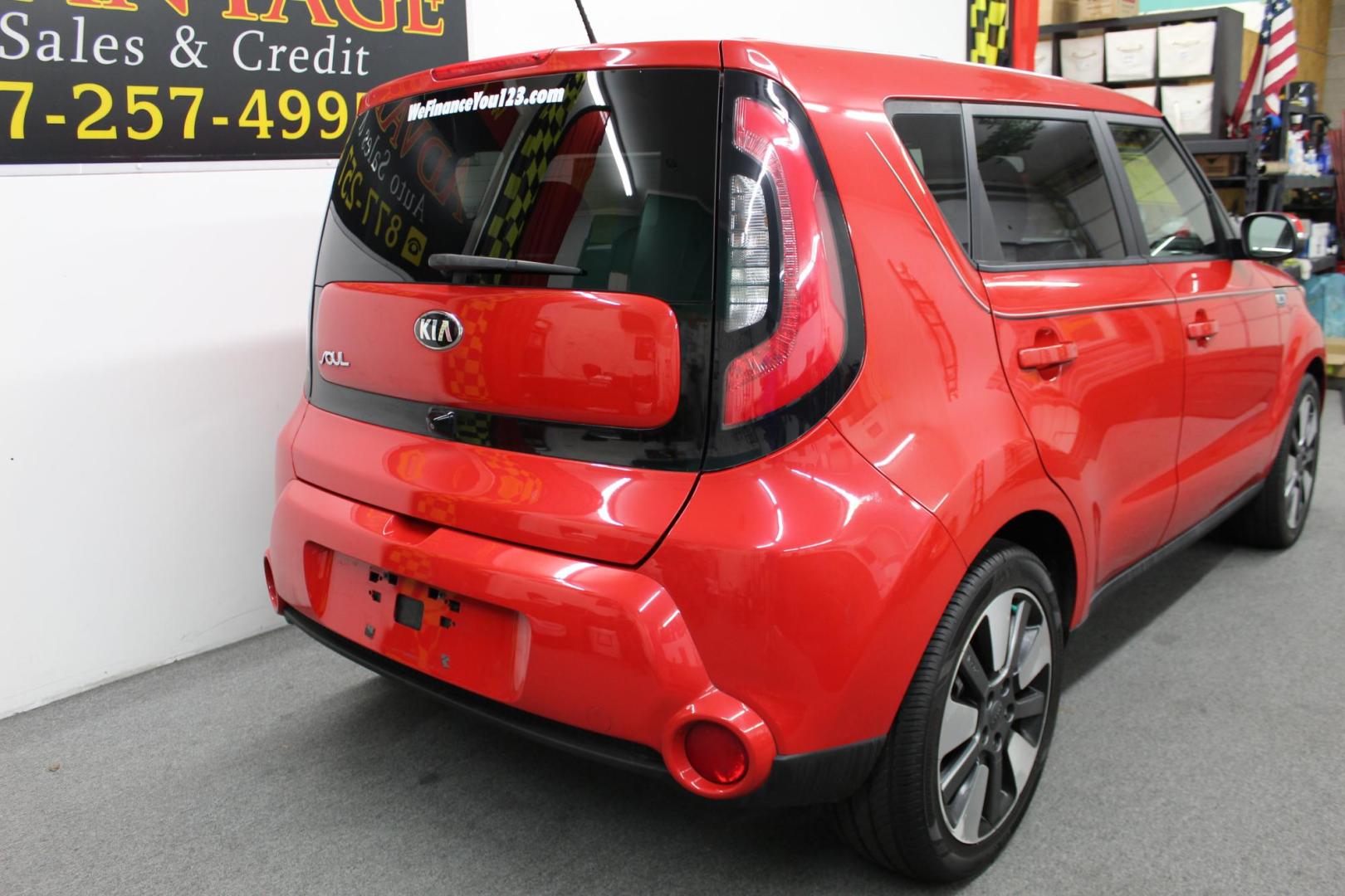 2014 /GRAY Kia Soul ! (KNDJX3A52E7) with an 2.0L L4 DOHC 16V engine, 6-Speed Automatic transmission, located at 533 S West End Blvd., Quakertown, PA, 18951, (877) 257-4995, 40.343994, -75.303604 - INCLUDED IN THE SALE PRICE OF EVERY VEHICLE: 48 Hour Money Back Guarantee 6 Month - 6,000 Mile Warranty Brand New PA State Inspection & Emission $10 Oil Changes for the Life of the Loan Complete CARFAX - Photo#3