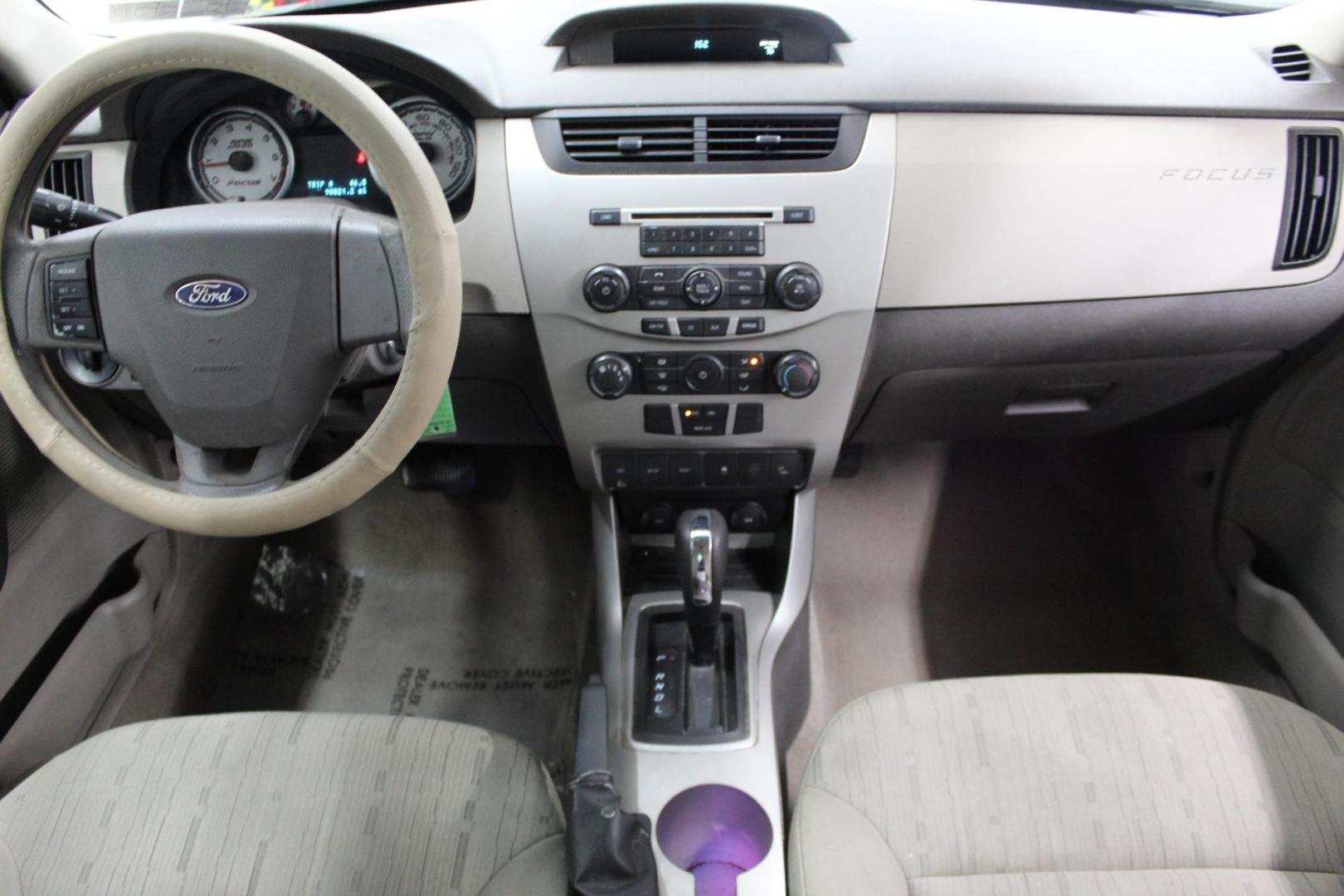2010 /Beige Ford Focus SE Sedan (1FAHP3FN8AW) with an 2.0L L4 DOHC 16V engine, located at 533 S West End Blvd., Quakertown, PA, 18951, (877) 257-4995, 40.343994, -75.303604 - INCLUDED IN THE SALE PRICE OF EVERY VEHICLE: 48 Hour Money Back Guarantee 6 Month - 6,000 Mile Warranty Brand New PA State Inspection & Emission $10 Oil Changes for the Life of the Loan Complete CARFAX - Photo#6
