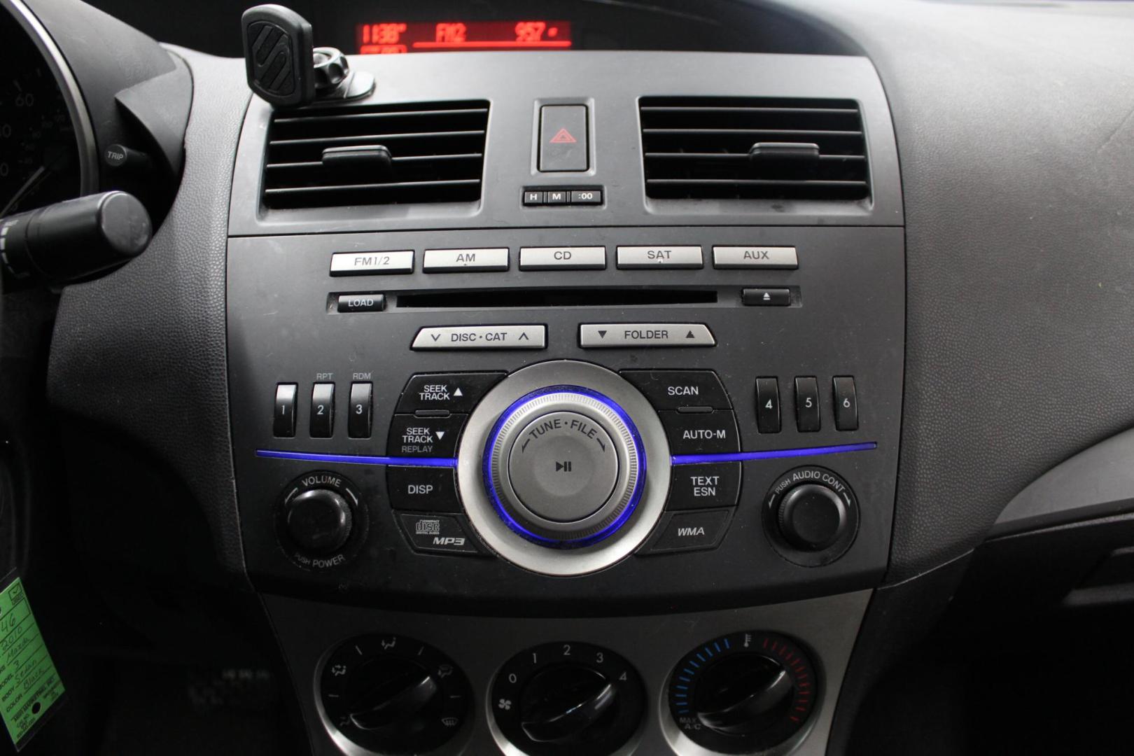 2010 /GRAY Mazda MAZDA3 i Sport 4-Door (JM1BL1SG2A1) with an 2.0L L4 DOHC 16V engine, located at 533 S West End Blvd., Quakertown, PA, 18951, (877) 257-4995, 40.343994, -75.303604 - INCLUDED IN THE SALE PRICE OF EVERY VEHICLE: 48 Hour Money Back Guarantee 6 Month - 6,000 Mile Warranty Brand New PA State Inspection & Emission $10 Oil Changes for the Life of the Loan Complete CARFAX - Photo#7