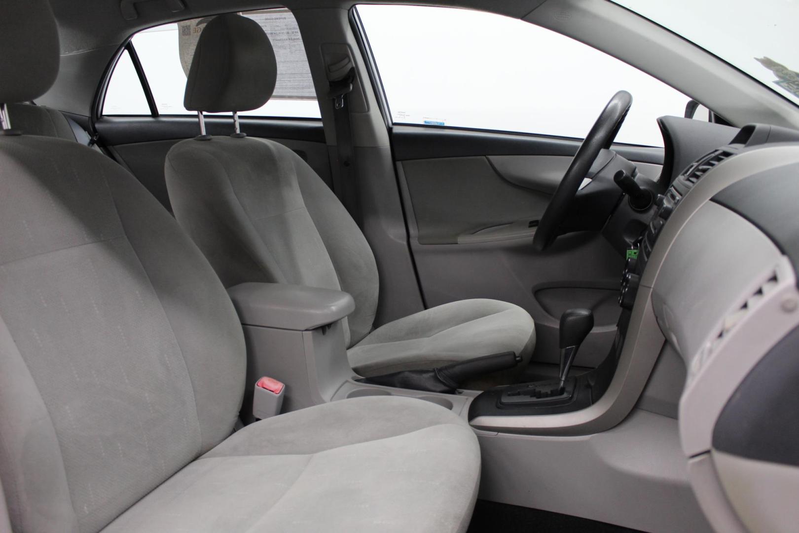 2012 SILVER /GRAY Toyota Corolla S 5-Speed MT (2T1BU4EEXCC) with an 1.8L L4 DOHC 16V engine, 5-Speed Manual transmission, located at 533 S West End Blvd., Quakertown, PA, 18951, (877) 257-4995, 40.343994, -75.303604 - INCLUDED IN THE SALE PRICE OF EVERY VEHICLE: 48 Hour Money Back Guarantee 6 Month - 6,000 Mile Warranty Brand New PA State Inspection & Emission $10 Oil Changes for the Life of the Loan Complete CARFAX - Photo#5