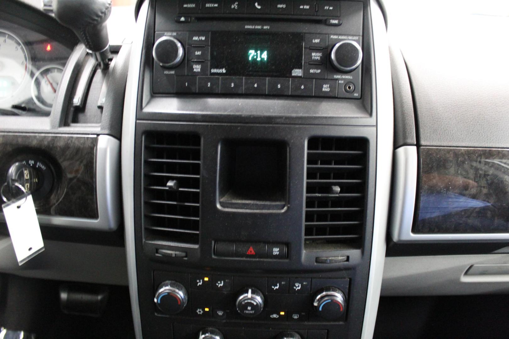 2010 SILVER /GRAY Dodge Grand Caravan SXT (2D4RN5D19AR) , 4-Speed Automatic transmission, located at 533 S West End Blvd., Quakertown, PA, 18951, (877) 257-4995, 40.343994, -75.303604 - INCLUDED IN THE SALE PRICE OF EVERY VEHICLE: 48 Hour Money Back Guarantee 6 Month - 6,000 Mile Warranty Brand New PA State Inspection & Emission $10 Oil Changes for the Life of the Loan Complete CARFAX - Photo#8