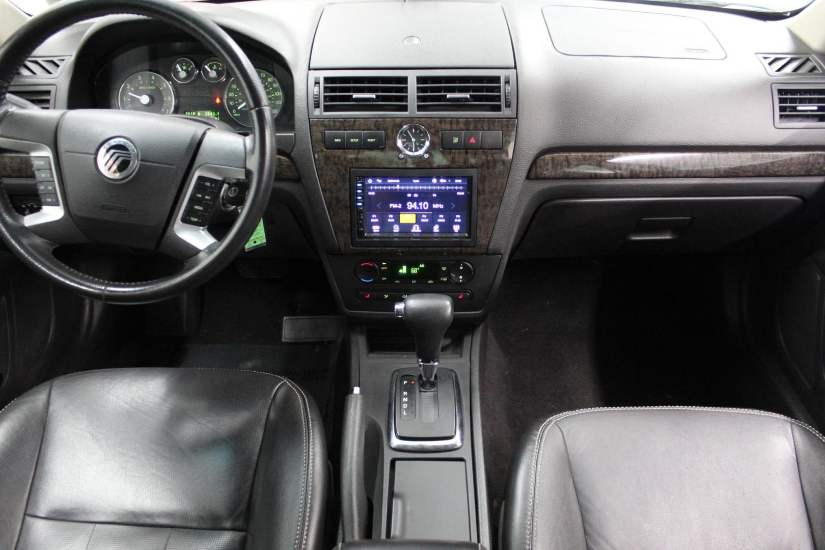 2006 SILVER /GRAY Mercury Milan V6 Premier (3MEHM08106R) with an 3.0L V6 DOHC 24V engine, 6-Speed Automatic Overdrive transmission, located at 533 S West End Blvd., Quakertown, PA, 18951, (877) 257-4995, 40.343994, -75.303604 - INCLUDED IN THE SALE PRICE OF EVERY VEHICLE: 48 Hour Money Back Guarantee 6 Month - 6,000 Mile Warranty Brand New PA State Inspection & Emission $10 Oil Changes for the Life of the Loan Complete CARFAX - Photo#6