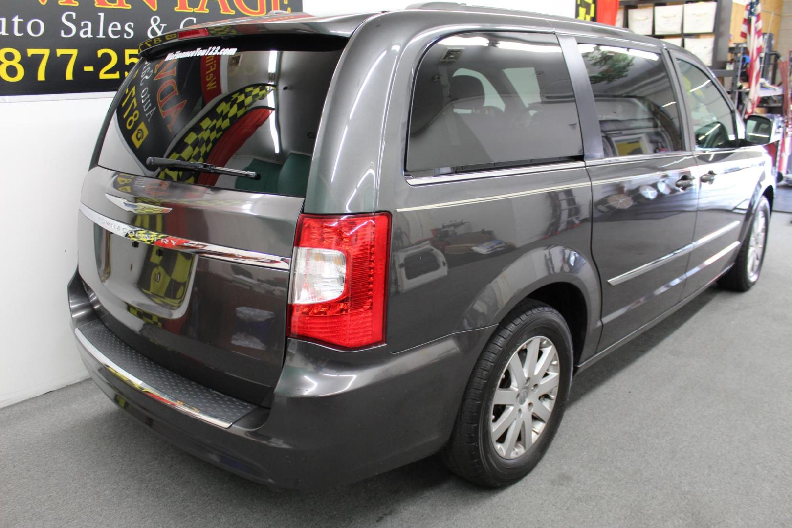 2016 Gray /Tan Chrysler Town & Country Touring (2C4RC1BG6GR) with an 3.6L V6 DOHC 24V engine, 6A transmission, located at 533 S West End Blvd., Quakertown, PA, 18951, (877) 257-4995, 40.343994, -75.303604 - INCLUDED IN THE SALE PRICE OF EVERY VEHICLE: 48 Hour Money Back Guarantee 6 Month - 6,000 Mile Warranty Brand New PA State Inspection & Emission $10 Oil Changes for the Life of the Loan Complete CARFAX - Photo#3