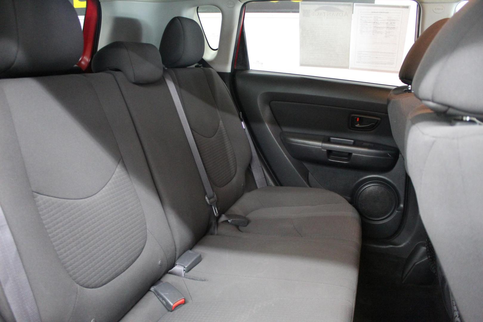 2013 RED /BLACK Kia Soul Base (KNDJT2A53D7) with an 1.6L L4 DOHC 16V engine, 5-Speed Manual transmission, located at 533 S West End Blvd., Quakertown, PA, 18951, (877) 257-4995, 40.343994, -75.303604 - INCLUDED IN THE SALE PRICE OF EVERY VEHICLE: 48 Hour Money Back Guarantee 6 Month - 6,000 Mile Warranty Brand New PA State Inspection & Emission $10 Oil Changes for the Life of the Loan Complete CARFAX - Photo#4