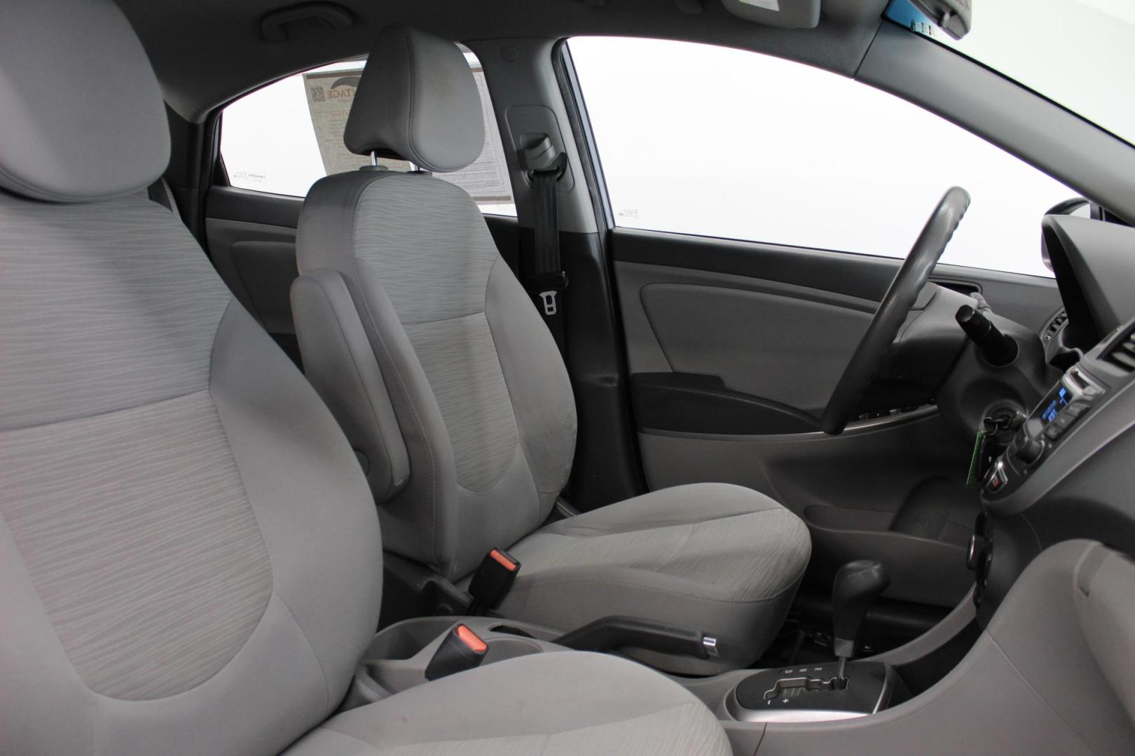 2017 Gray /GRAY Hyundai Accent SE 4-Door 6M (KMHCT4AE9HU) with an 1.6L L4 DOHC 16V engine, 6M transmission, located at 533 S West End Blvd., Quakertown, PA, 18951, (877) 257-4995, 40.343994, -75.303604 - INCLUDED IN THE SALE PRICE OF EVERY VEHICLE: 48 Hour Money Back Guarantee 6 Month - 6,000 Mile Warranty Brand New PA State Inspection & Emission $10 Oil Changes for the Life of the Loan Complete CARFAX - Photo#5
