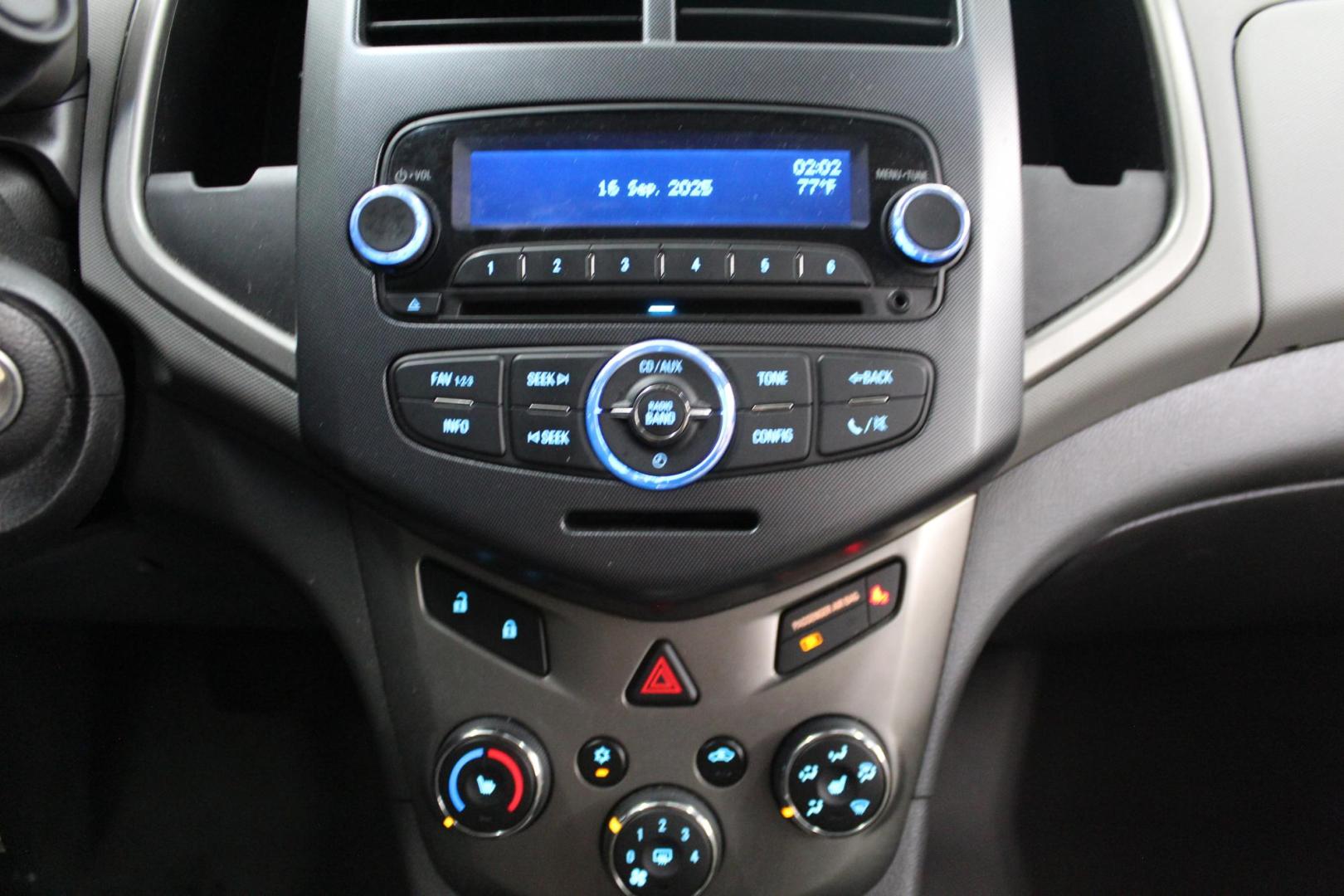 2012 /GRAY Chevrolet Sonic LTZ Sedan (1G1JE5SH3C4) with an 1.8L L4 DOHC 24V FFV engine, 6-Speed Automatic transmission, located at 533 S West End Blvd., Quakertown, PA, 18951, (877) 257-4995, 40.343994, -75.303604 - INCLUDED IN THE SALE PRICE OF EVERY VEHICLE: 48 Hour Money Back Guarantee 6 Month - 6,000 Mile Warranty Brand New PA State Inspection & Emission $10 Oil Changes for the Life of the Loan Complete CARFAX - Photo#7