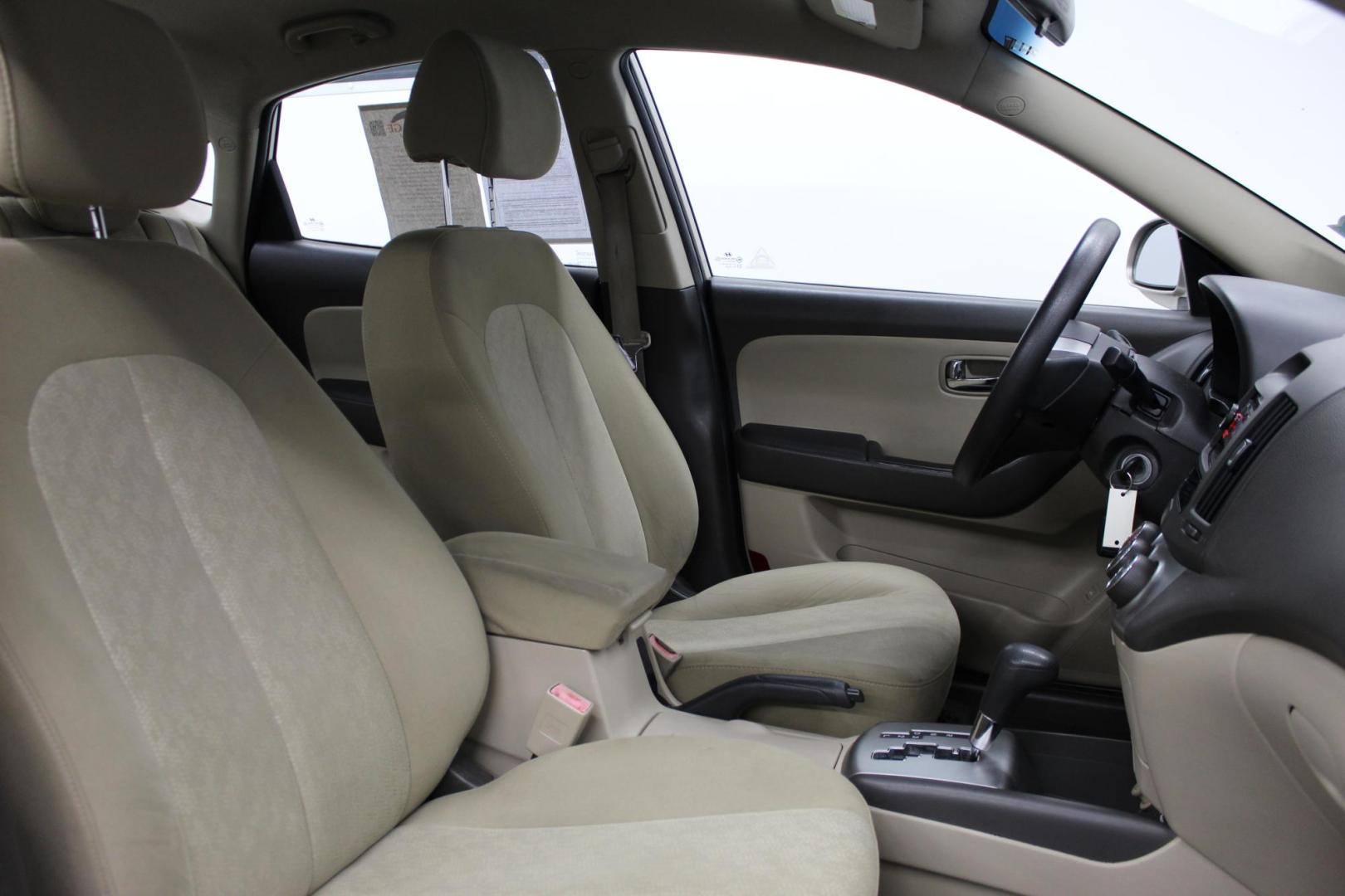 2010 Gray /GRAY Hyundai Elantra GLS (KMHDU4AD9AU) with an 2.0L L4 DOHC 16V engine, located at 533 S West End Blvd., Quakertown, PA, 18951, (877) 257-4995, 40.343994, -75.303604 - INCLUDED IN THE SALE PRICE OF EVERY VEHICLE: 48 Hour Money Back Guarantee 6 Month - 6,000 Mile Warranty Brand New PA State Inspection & Emission $10 Oil Changes for the Life of the Loan Complete CARFAX - Photo#5
