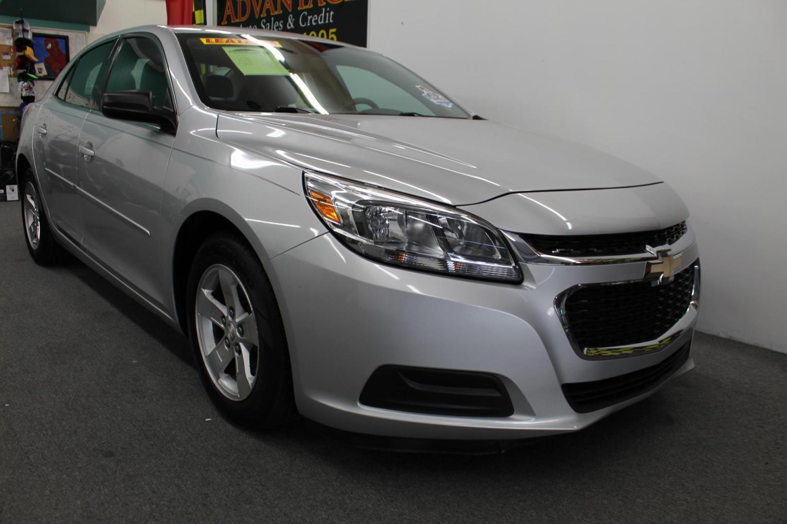 2014 SILVER /GRAY Chevrolet Malibu LS (1G11B5SL1EF) with an 2.5L L4 DOHC 16V engine, 6-Speed Automatic transmission, located at 533 S West End Blvd., Quakertown, PA, 18951, (877) 257-4995, 40.343994, -75.303604 - INCLUDED IN THE SALE PRICE OF EVERY VEHICLE: 48 Hour Money Back Guarantee 6 Month - 6,000 Mile Warranty Brand New PA State Inspection & Emission $10 Oil Changes for the Life of the Loan Complete CARFAX - Photo#2