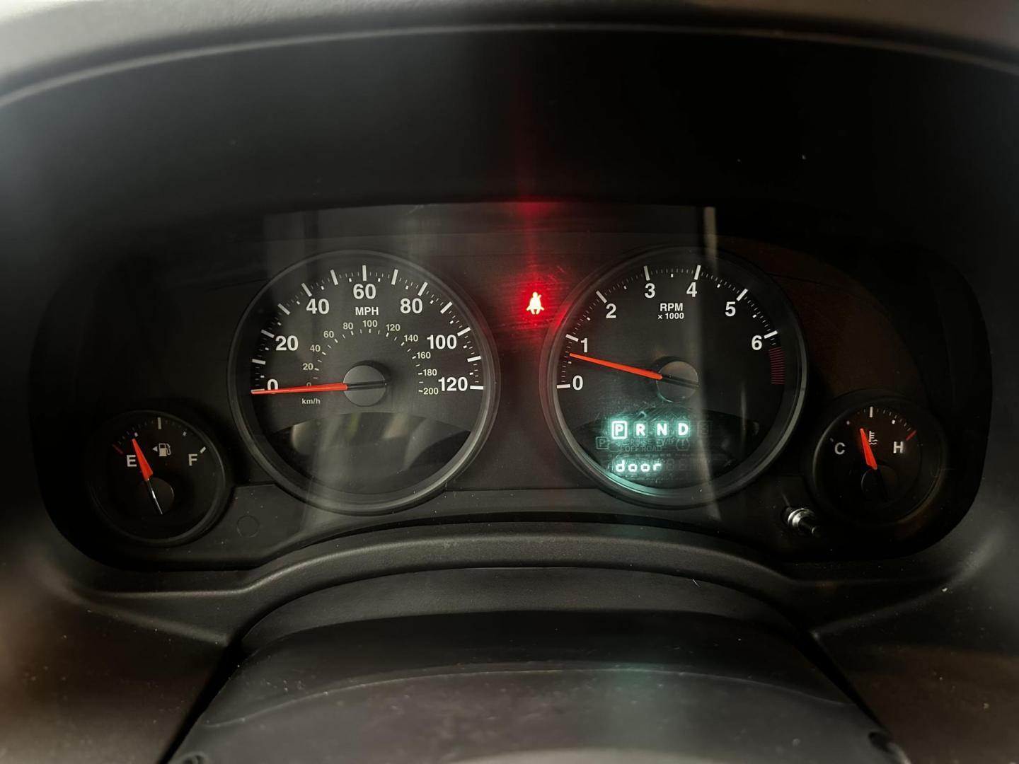 2011 SILVER /GRAY Jeep Patriot 4WD (1J4NF1GB4BD) with an 2.4L L4 DOHC 16V engine, located at 533 S West End Blvd., Quakertown, PA, 18951, (877) 257-4995, 40.343994, -75.303604 - INCLUDED IN THE SALE PRICE OF EVERY VEHICLE: 48 Hour Money Back Guarantee 6 Month - 6,000 Mile Warranty Brand New PA State Inspection & Emission $10 Oil Changes for the Life of the Loan Complete CARFAX - Photo#8