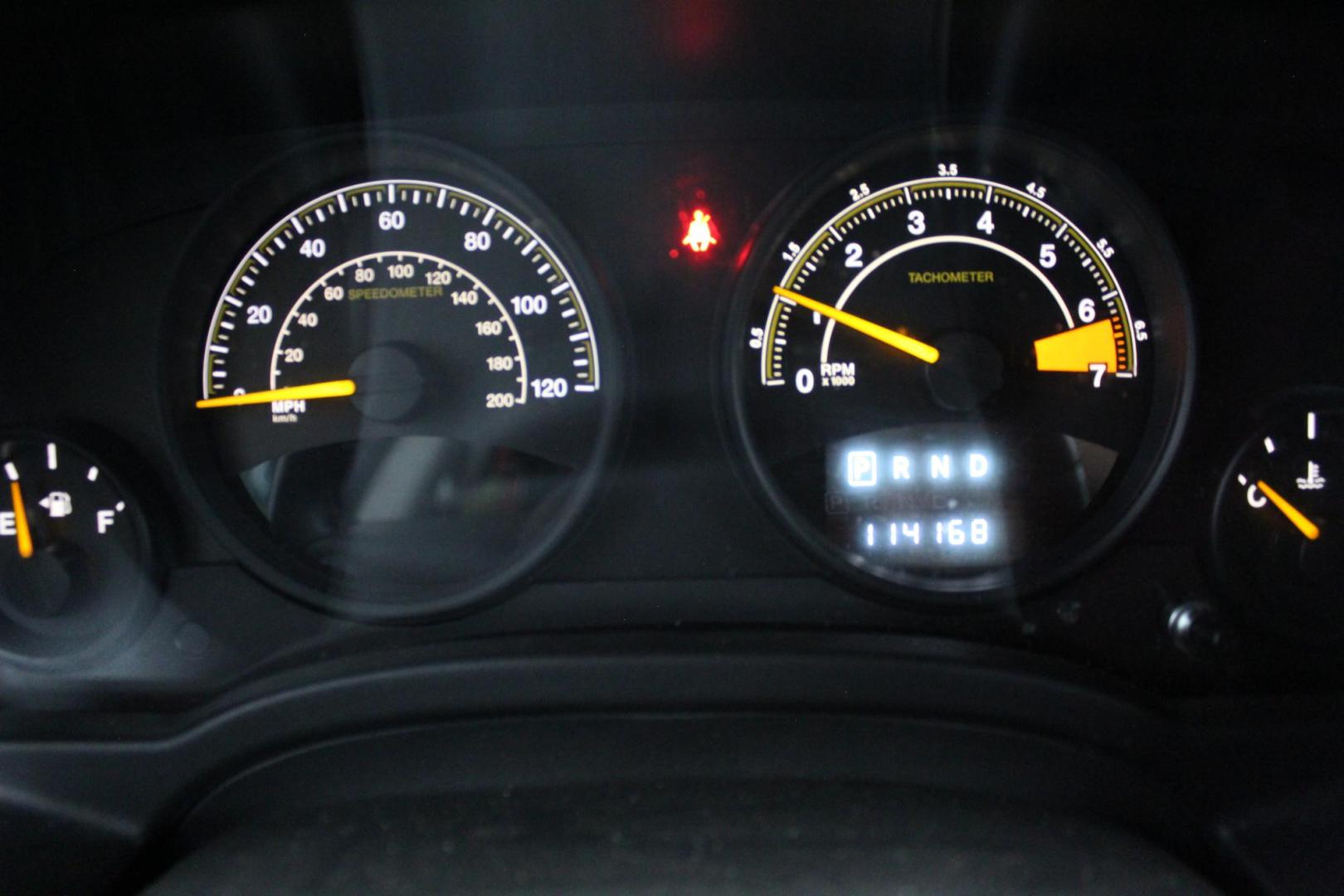 2017 /GRAY Jeep Patriot Latitude 2WD (1C4NJPFA9HD) with an 2.0L L4 DOHC 16V engine, located at 533 S West End Blvd., Quakertown, PA, 18951, (877) 257-4995, 40.343994, -75.303604 - INCLUDED IN THE SALE PRICE OF EVERY VEHICLE: 48 Hour Money Back Guarantee 6 Month - 6,000 Mile Warranty Brand New PA State Inspection & Emission $10 Oil Changes for the Life of the Loan Complete CARFAX - Photo#8