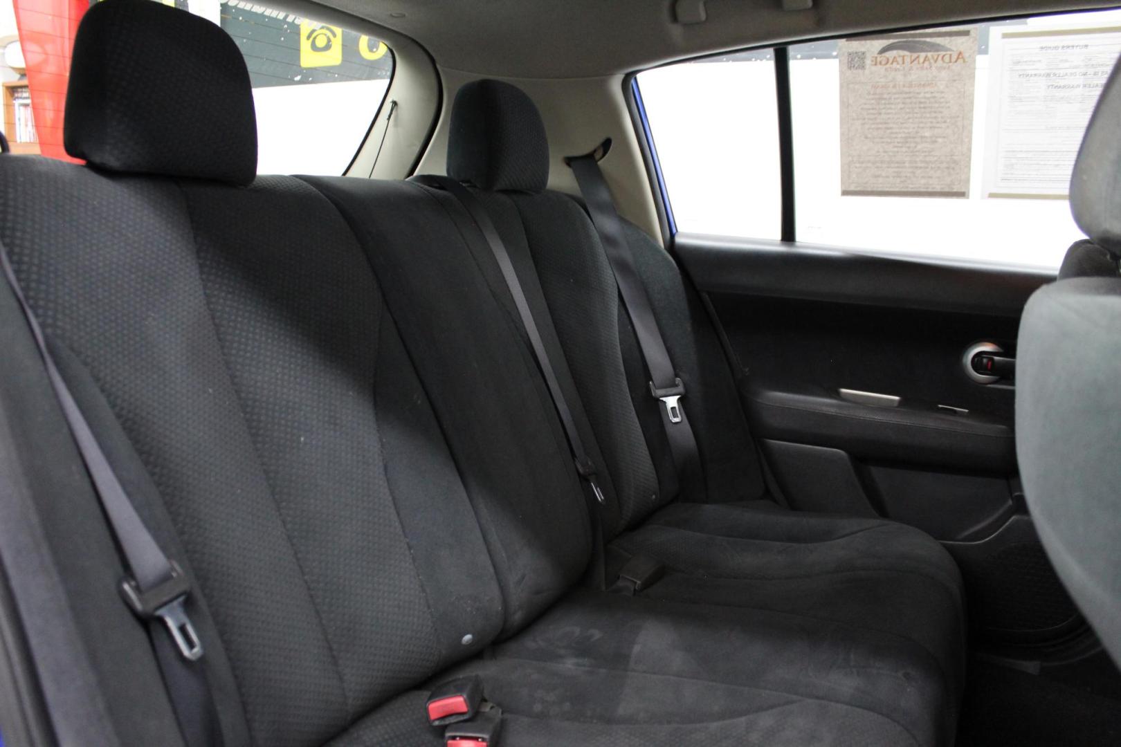 2012 Blue /Black Nissan Versa 1.8 SL Hatchback (3N1BC1CP3CK) with an 1.8L L4 DOHC 16V engine, Continuously Variable Transmission transmission, located at 533 S West End Blvd., Quakertown, PA, 18951, (877) 257-4995, 40.343994, -75.303604 - INCLUDED IN THE SALE PRICE OF EVERY VEHICLE: 48 Hour Money Back Guarantee 6 Month - 6,000 Mile Warranty Brand New PA State Inspection & Emission $10 Oil Changes for the Life of the Loan Complete CARFAX - Photo#4